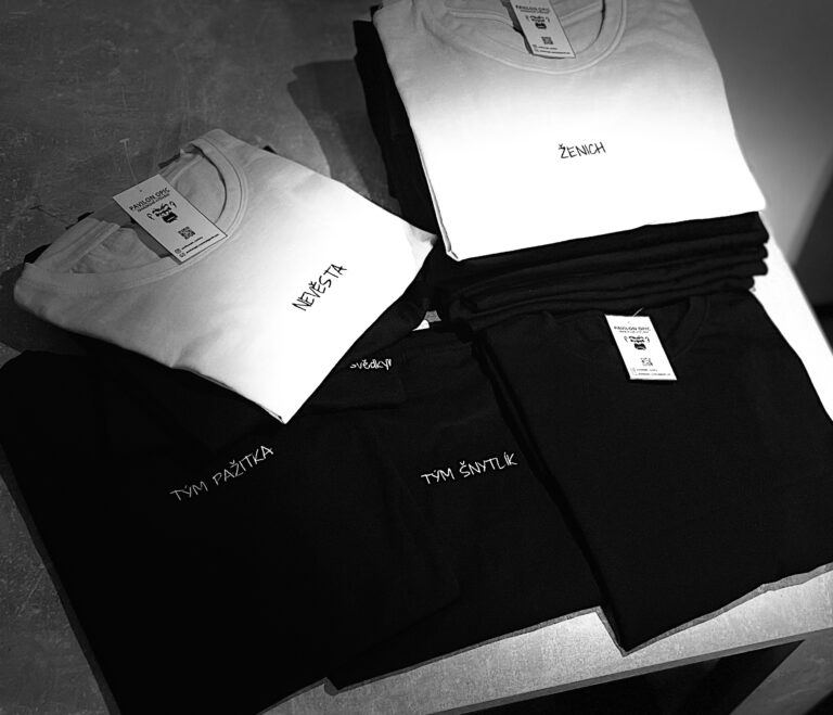 Trika na rozlučku se svobodou